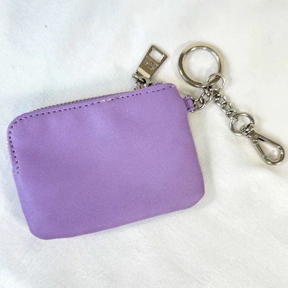 Steve Madden Lavender Keychain Card Holder - Picture 2 of 3
